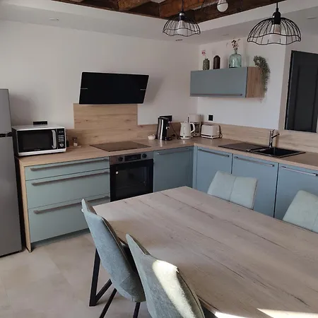 La Faran'dole - Confortable Duplex * Dole